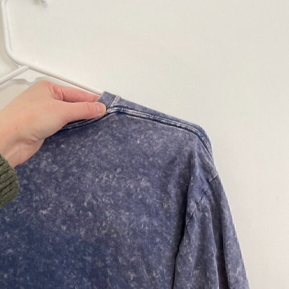 VS PINK VICTORIA'S SECRET Blue Acid Wash Spellout PINK Long Sleeve Graphic Tee - Picture 13 of 14